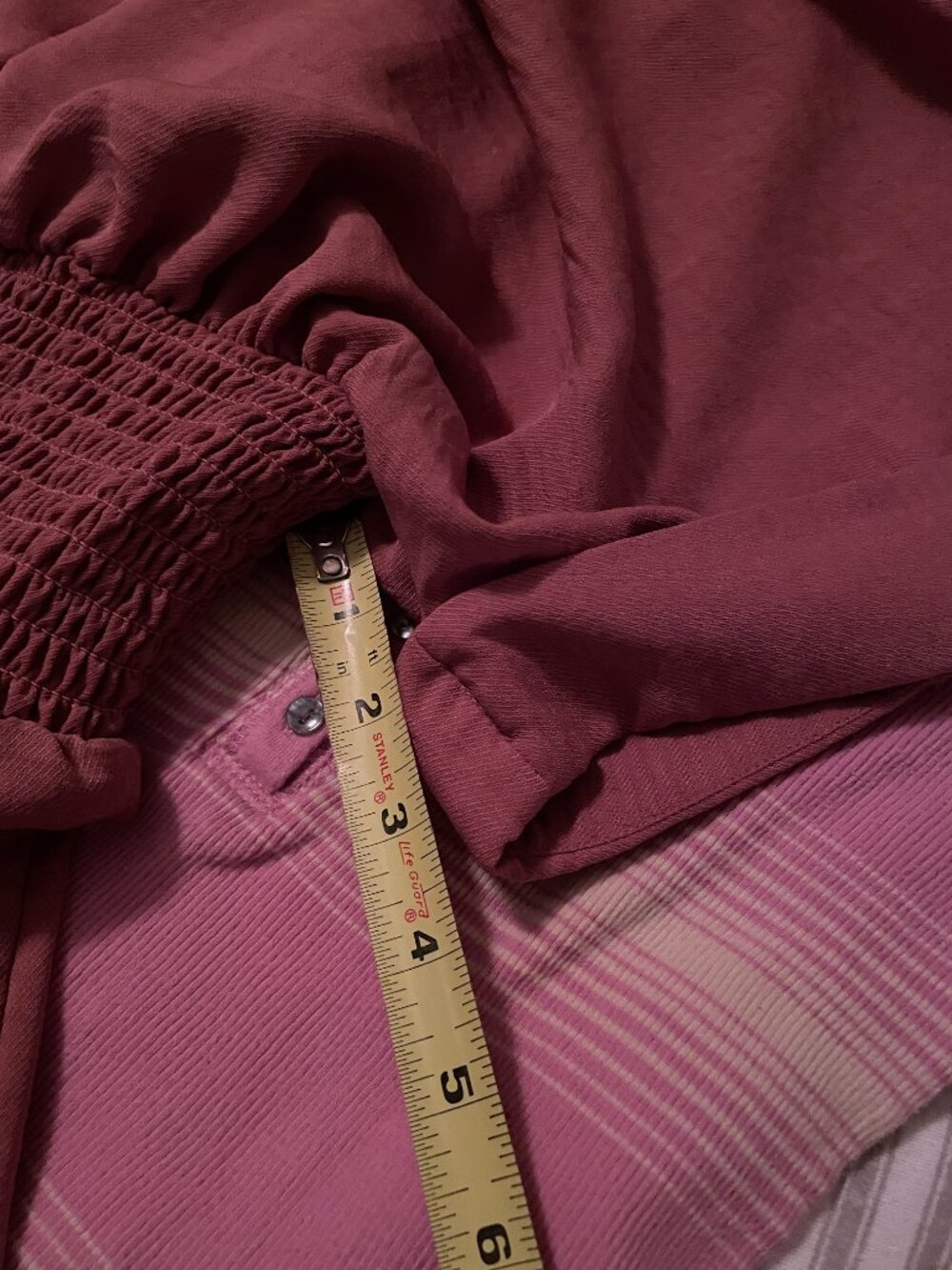Beautiful ASOS Dress - Chic Neckline and Tapering Waist in Mauve / Dusty Rose - Picture 13 of 16